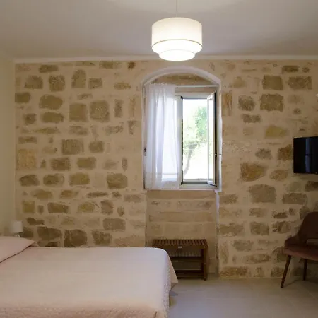 Antica Dimora Arancio Val Di Noto 10 Minuti Dal Mare Free Parking Apartment Rosolini Exterior photo
